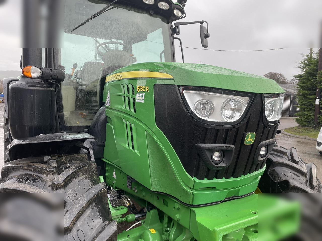 2017 JOHN DEERE 6130R - Tracteur agricole: photos 1 2017 JOHN DEERE 6130R - Tracteur agricole: photos 1