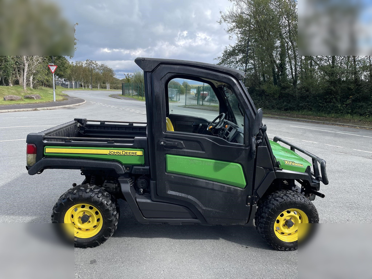 2020 JOHN DEERE GATOR XUV 865M - Quadricycle: photos 2 2020 JOHN DEERE GATOR XUV 865M - Quadricycle: photos 2