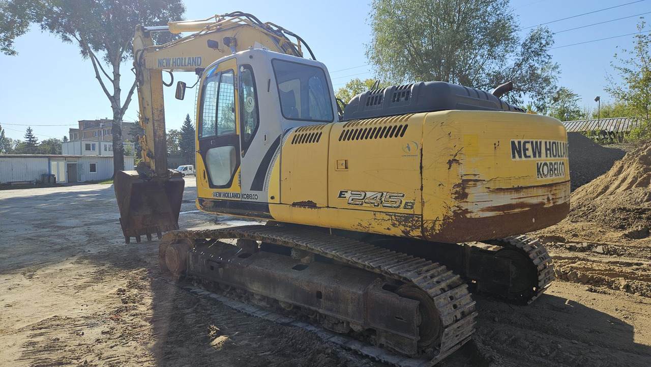 NEW HOLLAND E 245 B - Pelle sur chenille: photos 5 NEW HOLLAND E 245 B - Pelle sur chenille: photos 5