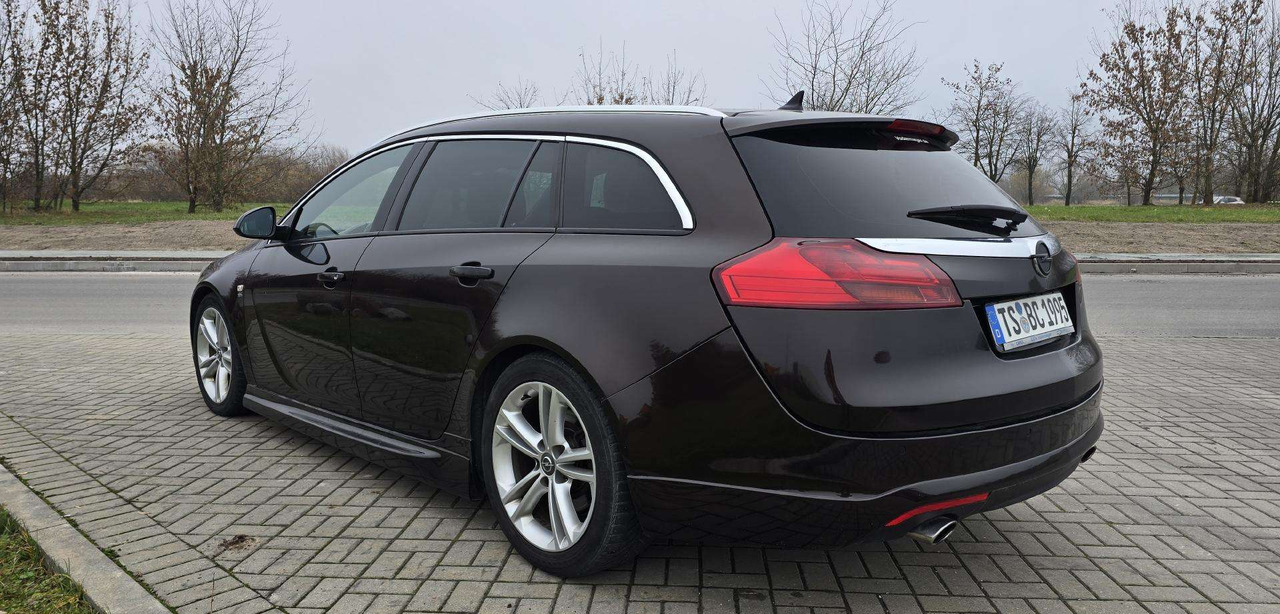 Opel Insignia - Voiture break: photos 4 Opel Insignia - Voiture break: photos 4
