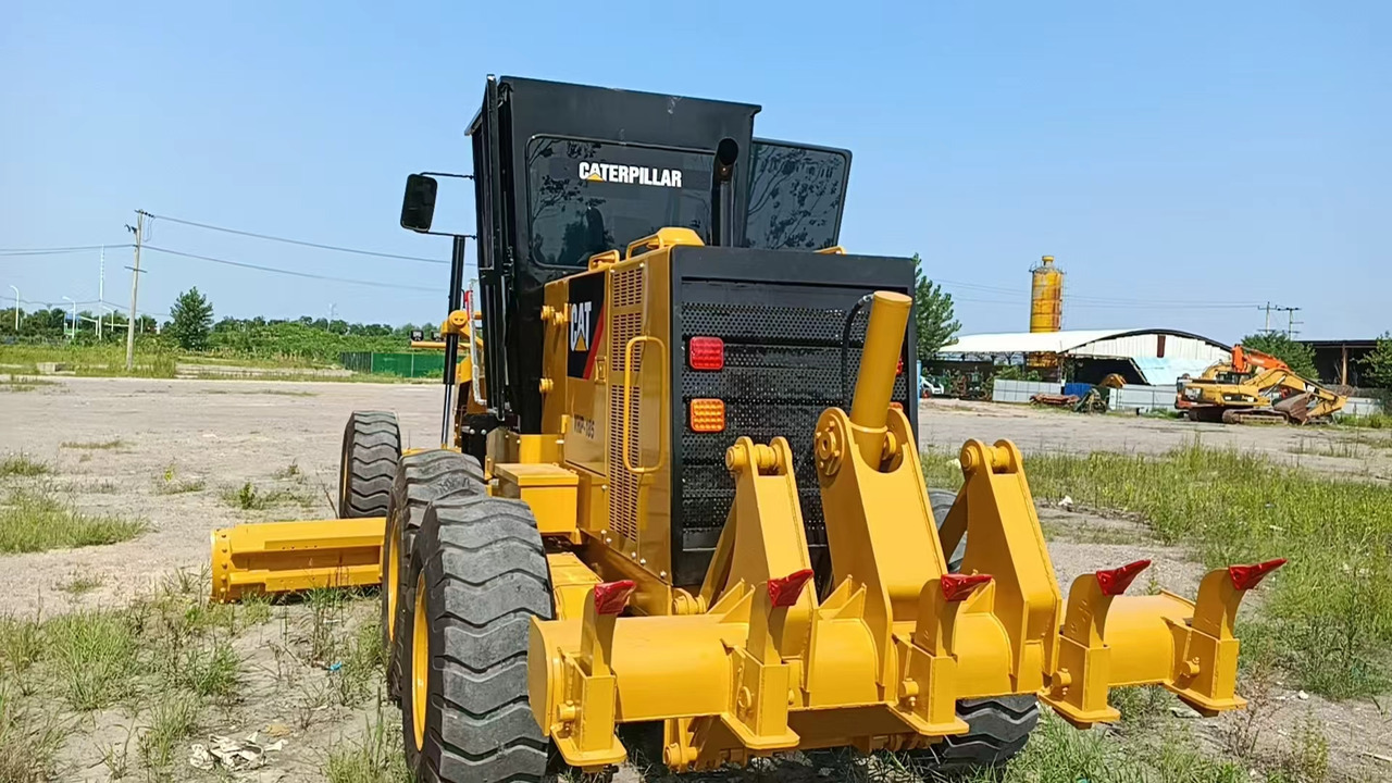 CATERPILLAR 140K used motor grader low price USA brand caterpillar - Niveleuse: photos 4 CATERPILLAR 140K used motor grader low price USA brand caterpillar - Niveleuse: photos 4