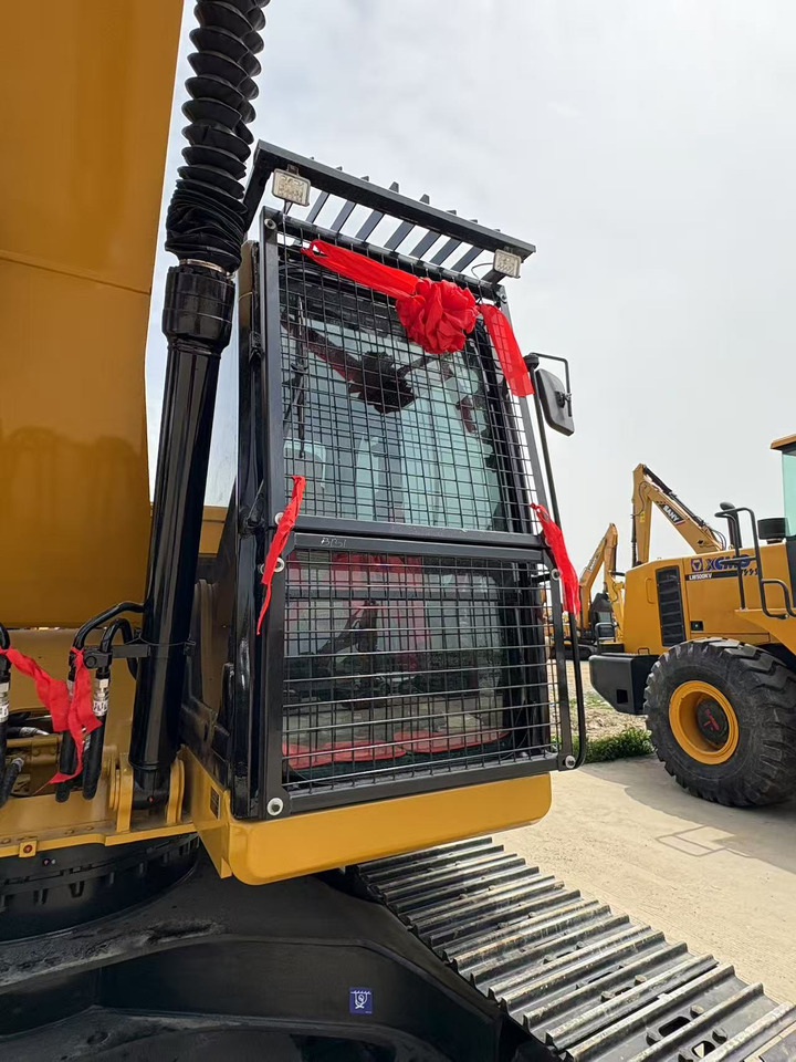 CATERPILLAR 320GC - Pelle sur chenille: photos 5 CATERPILLAR 320GC - Pelle sur chenille: photos 5