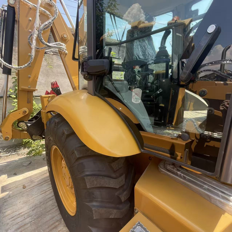 CATERPILLAR 428F - Tractopelle: photos 4 CATERPILLAR 428F - Tractopelle: photos 4