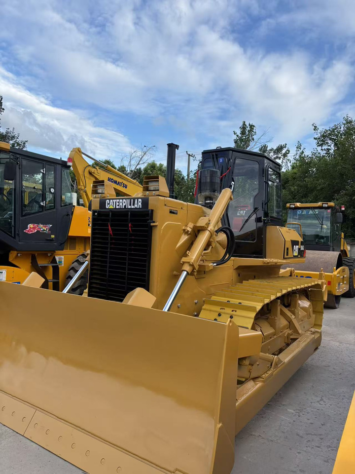 CATERPILLAR D6G - Bulldozer: photos 1 CATERPILLAR D6G - Bulldozer: photos 1