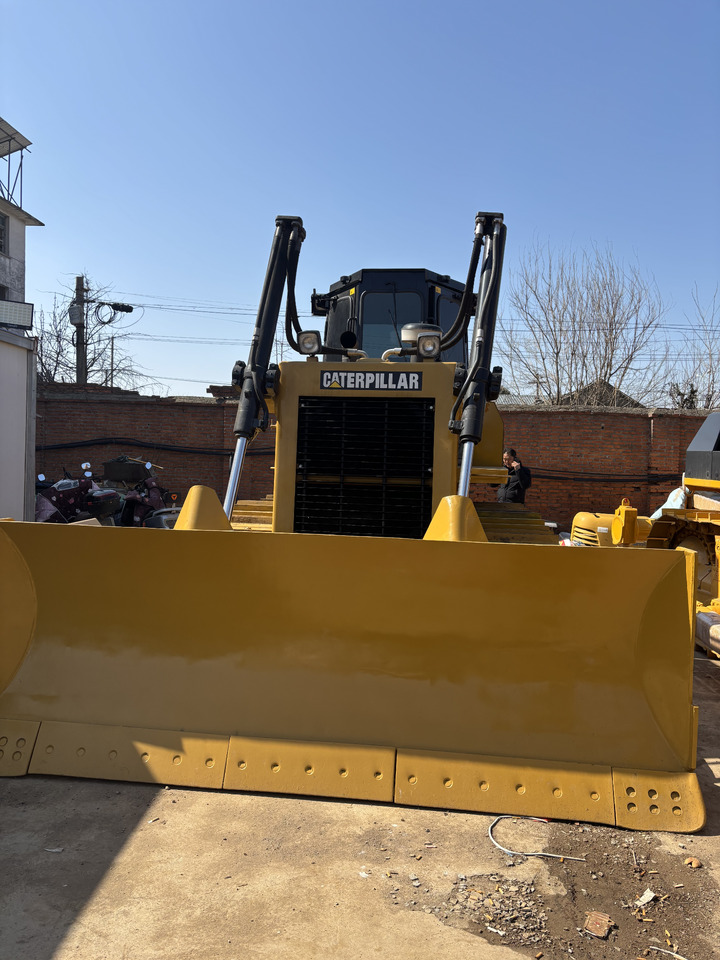 CATERPILLAR D7G - Bulldozer: photos 2 CATERPILLAR D7G - Bulldozer: photos 2