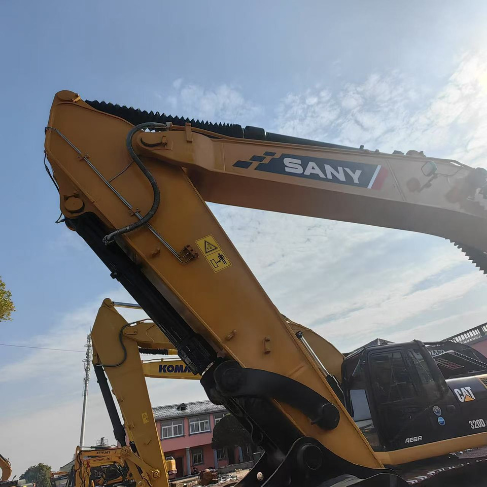 SANY SY305H used 30 ton excavator made in China - Pelle sur chenille: photos 5 SANY SY305H used 30 ton excavator made in China - Pelle sur chenille: photos 5