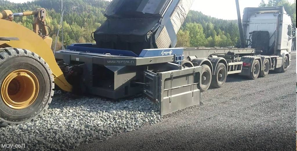 Reptail MM - Niveleuse: photos 1 Reptail MM - Niveleuse: photos 1