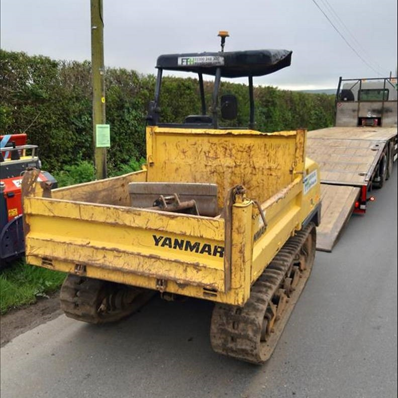 Yanmar C 30 R - Tombereau sur chenilles: photos 2 Yanmar C 30 R - Tombereau sur chenilles: photos 2