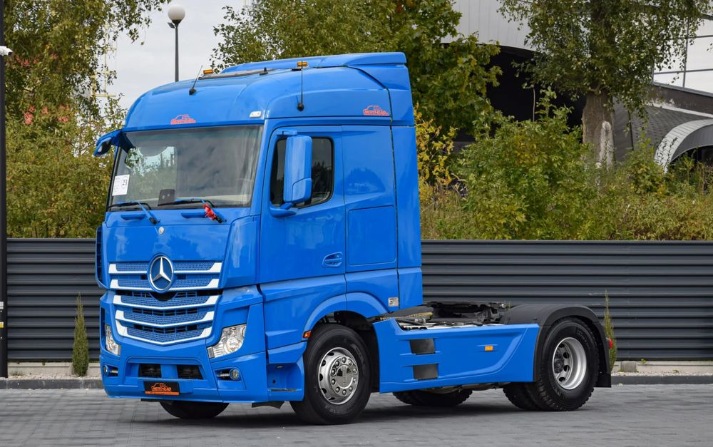 Mercedes-Benz ACTROS 1851 / EURO 6 / BIGSPACE / HYDRAULIKA / RETARDER / FULL SPILERY / SERWISOWANY / SPROWADZONY - Tracteur routier: photos 1 Mercedes-Benz ACTROS 1851 / EURO 6 / BIGSPACE / HYDRAULIKA / RETARDER / FULL SPILERY / SERWISOWANY / SPROWADZONY - Tracteur routier: photos 1