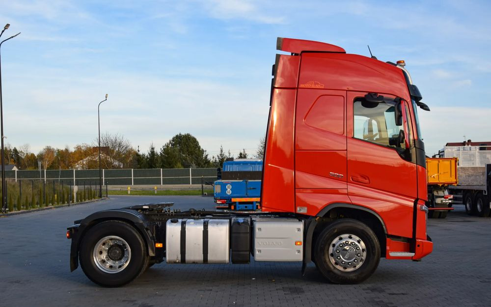 Volvo FH500 / HYDRAULIKA / EURO 6 / ACC / LEDY / ALUFELGI / SERWISOWANY / SPROWADZONY - Tracteur routier: photos 4 Volvo FH500 / HYDRAULIKA / EURO 6 / ACC / LEDY / ALUFELGI / SERWISOWANY / SPROWADZONY - Tracteur routier: photos 4