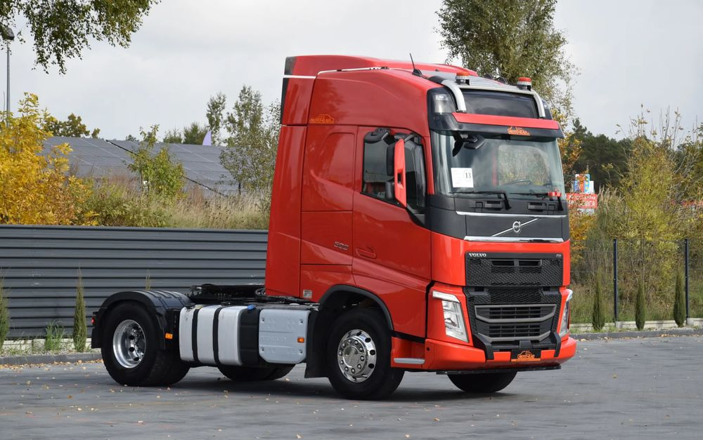 Volvo FH500 / HYDRAULIKA / EURO 6 / ACC / LEDY / ALUFELGI / SERWISOWANY / SPROWADZONY - Tracteur routier: photos 3 Volvo FH500 / HYDRAULIKA / EURO 6 / ACC / LEDY / ALUFELGI / SERWISOWANY / SPROWADZONY - Tracteur routier: photos 3