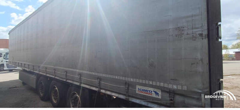Schmitz Cargobull SCB*S3T - Semi-remorque rideaux coulissants: photos 3 Schmitz Cargobull SCB*S3T - Semi-remorque rideaux coulissants: photos 3