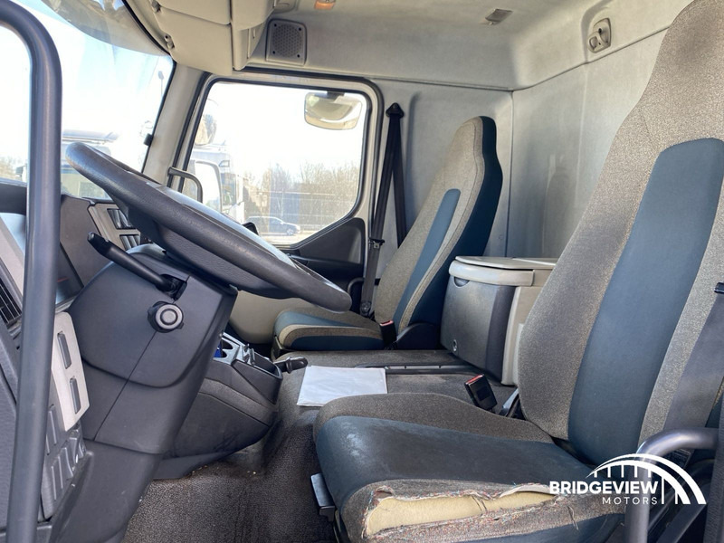 Volvo FL 250 - Camion frigorifique: photos 3 Volvo FL 250 - Camion frigorifique: photos 3