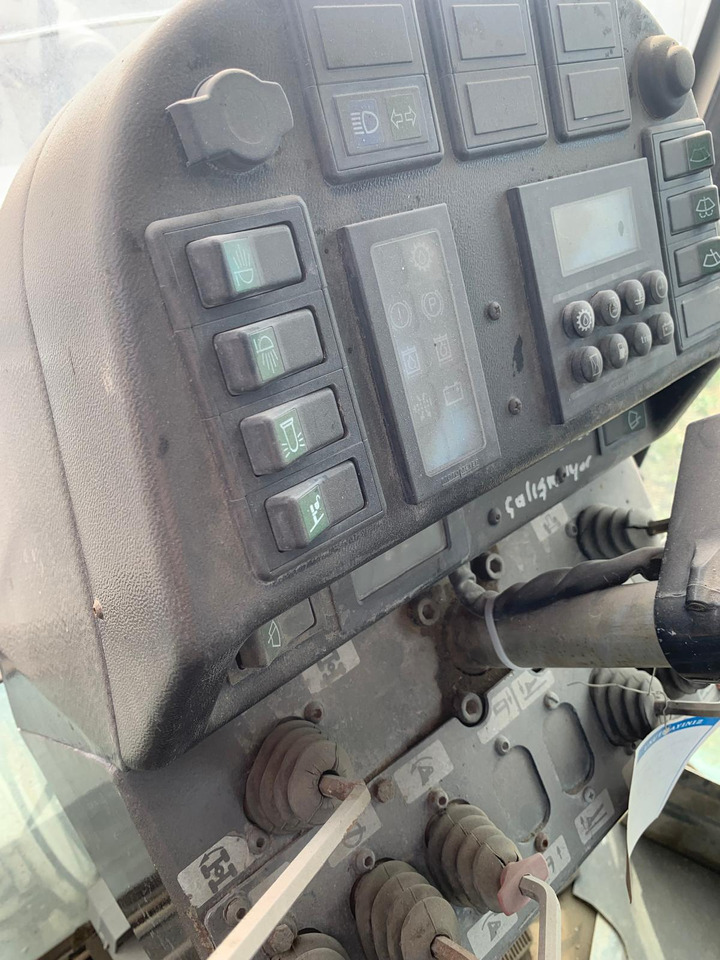 TEREX TG 150 MOTOR GRADER - Niveleuse: photos 5 TEREX TG 150 MOTOR GRADER - Niveleuse: photos 5