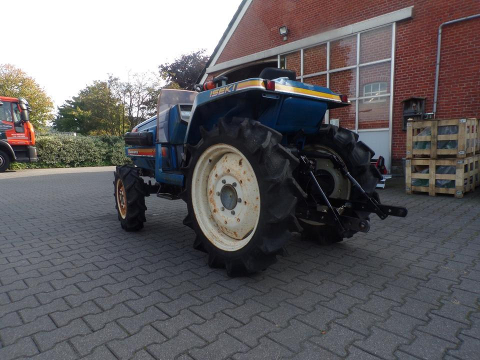Kleintraktor Iseki TU180 - Micro tracteur: photos 4 Kleintraktor Iseki TU180 - Micro tracteur: photos 4