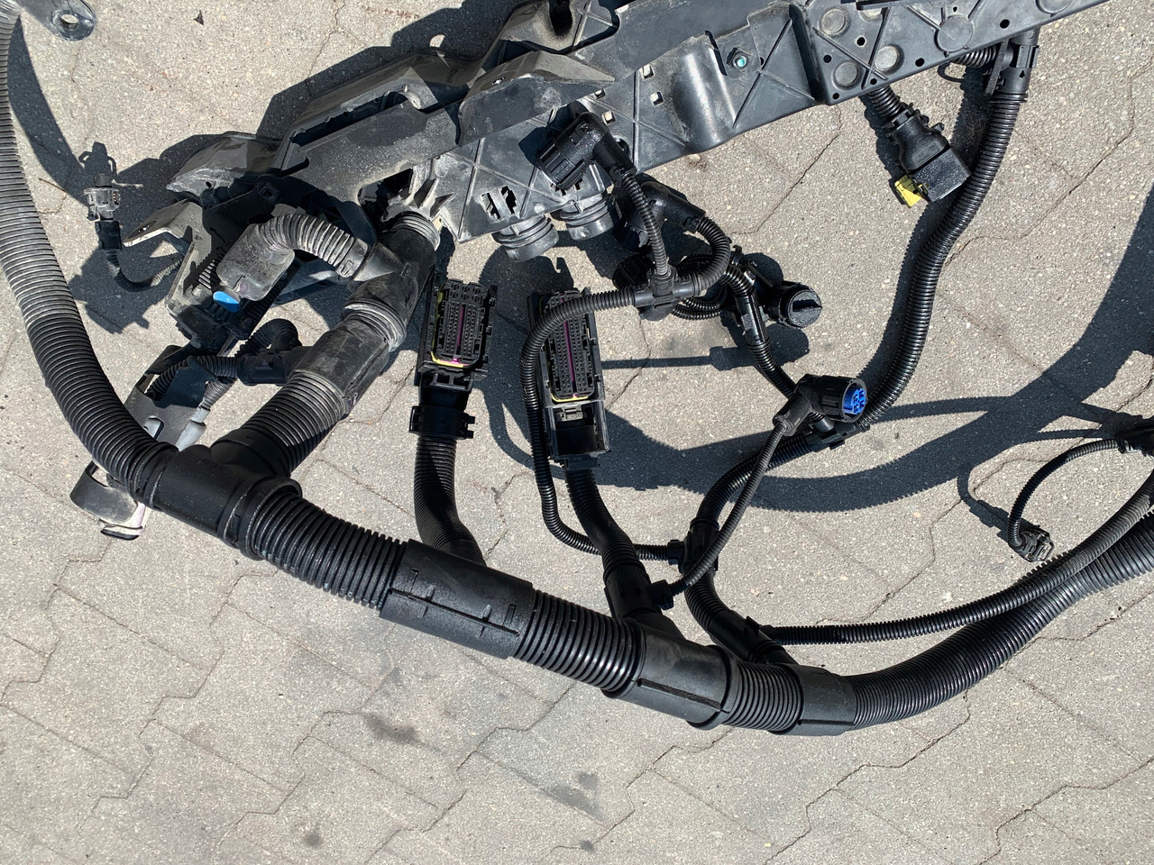 INSTALACJA SILNIKA MAN TGX TGS EURO 6 D2676 LF26 - Moteur et pièces pour Camion: photos 3 INSTALACJA SILNIKA MAN TGX TGS EURO 6 D2676 LF26 - Moteur et pièces pour Camion: photos 3