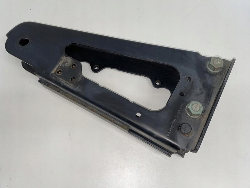 LEWE MOCOWANIE UCHWYT KABINY ACTROS A9603101260 - Suspension de cabine pour Camion: photos 1 LEWE MOCOWANIE UCHWYT KABINY ACTROS A9603101260 - Suspension de cabine pour Camion: photos 1