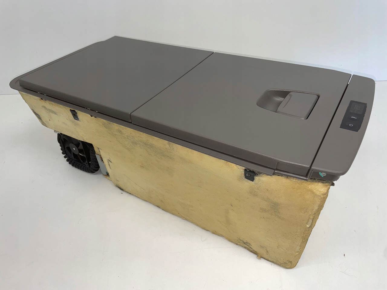 LODÓWKA SCANIA R S EURO 6 2706544 - Cabine et intérieur pour Camion: photos 1 LODÓWKA SCANIA R S EURO 6 2706544 - Cabine et intérieur pour Camion: photos 1