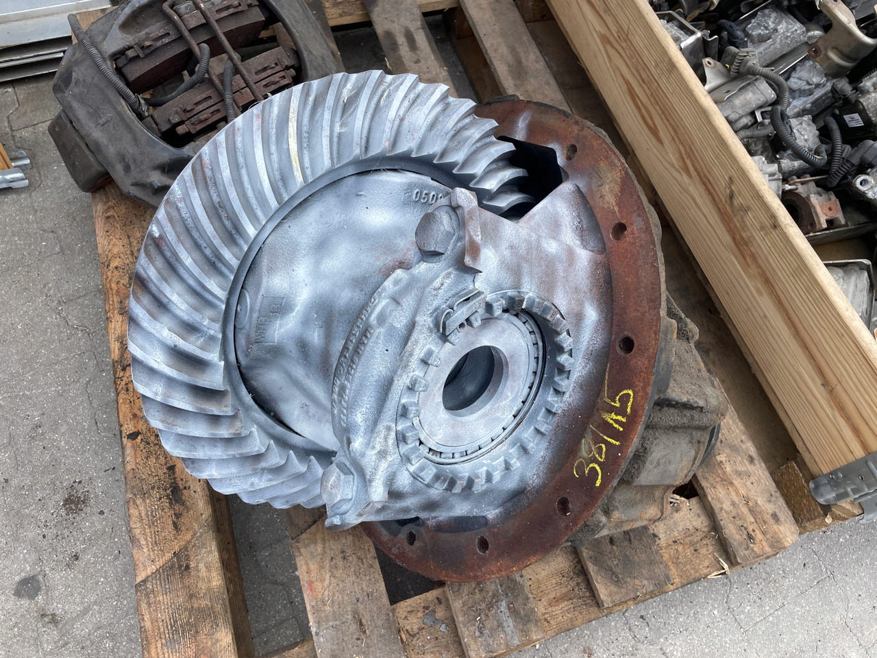 MAN TGX TGS TGA WKŁAD DYFERENCJAŁ MOSTU DYFER 38:15, 81350106301 - Essieu arrière pour Camion: photos 4 MAN TGX TGS TGA WKŁAD DYFERENCJAŁ MOSTU DYFER 38:15, 81350106301 - Essieu arrière pour Camion: photos 4