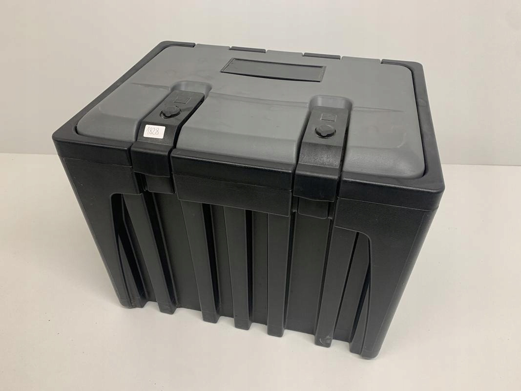 SKRZYNIA NARZĘDZIOWA SCHMITZ KRONE KOGEL WIELTON - Carrosserie et extérieur pour Camion: photos 1 SKRZYNIA NARZĘDZIOWA SCHMITZ KRONE KOGEL WIELTON - Carrosserie et extérieur pour Camion: photos 1