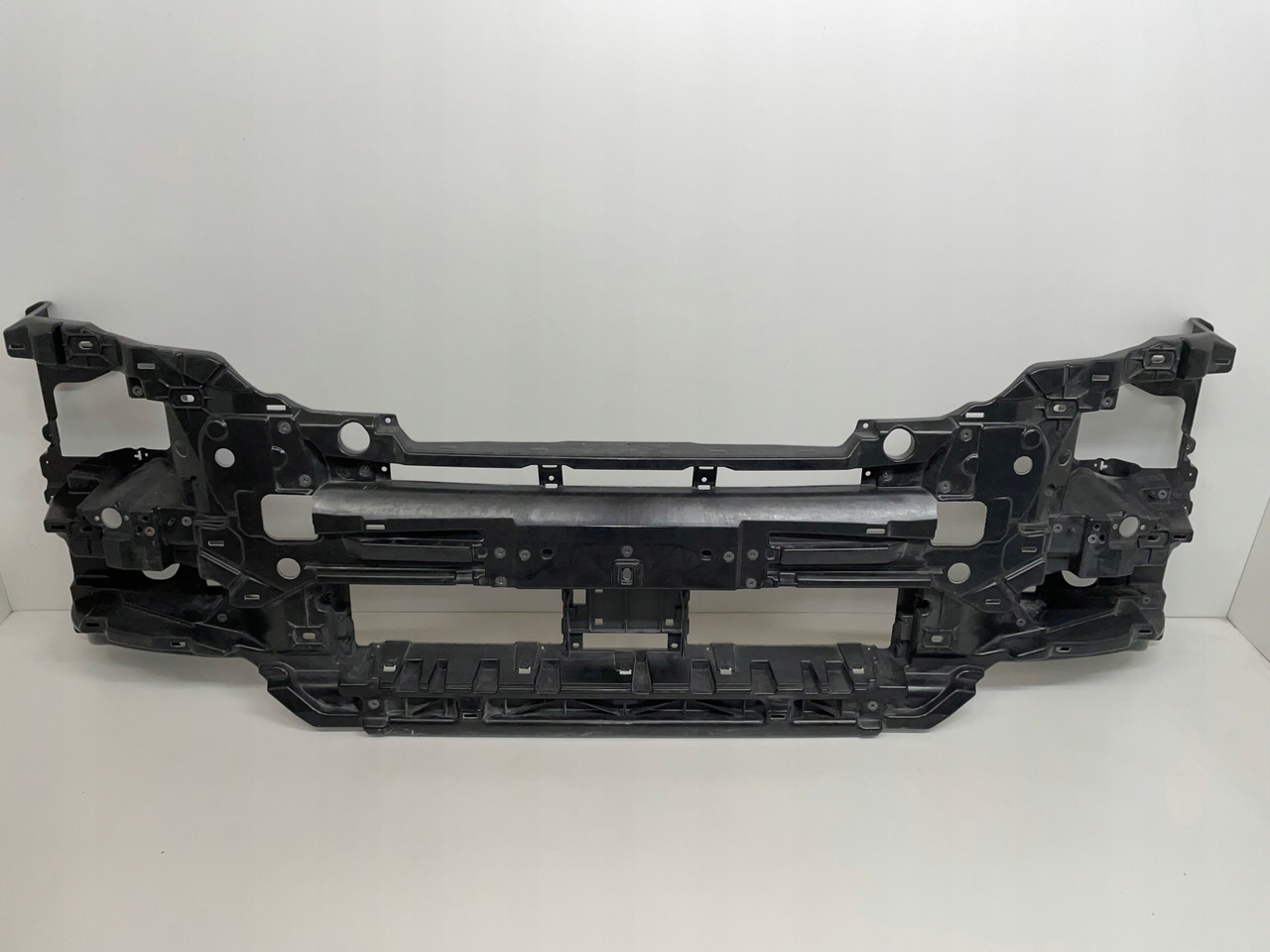 ZDERZAK MAN TGS TG3 TG 3 WSPORNIK WZMOCNIENIE - Pare-chocs pour Camion: photos 1 ZDERZAK MAN TGS TG3 TG 3 WSPORNIK WZMOCNIENIE - Pare-chocs pour Camion: photos 1