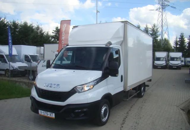 Iveco DAILY 35 S 16 3.0TDI WINDA 3.5T 4.20M - Fourgon grand volume: photos 1 Iveco DAILY 35 S 16 3.0TDI WINDA 3.5T 4.20M - Fourgon grand volume: photos 1