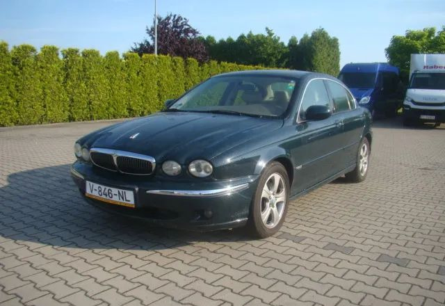 Jaguar X-Type - Berline: photos 2 Jaguar X-Type - Berline: photos 2