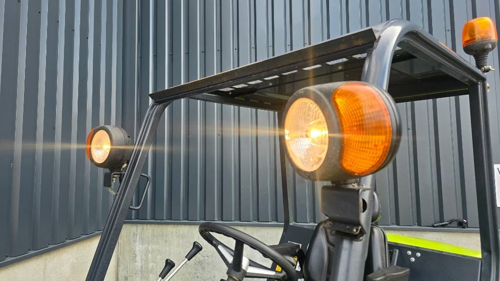 Agrimac TW 17 - Chariot élévateur diesel: photos 5 Agrimac TW 17 - Chariot élévateur diesel: photos 5