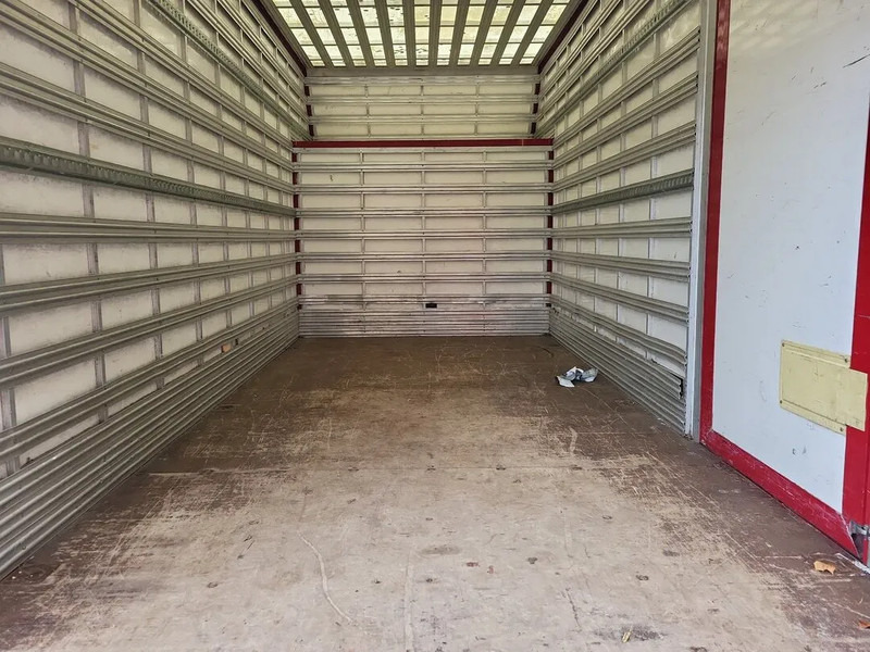 Mercedes-Benz Sprinter 513 CDI - Fourgon utilitaire: photos 4 Mercedes-Benz Sprinter 513 CDI - Fourgon utilitaire: photos 4