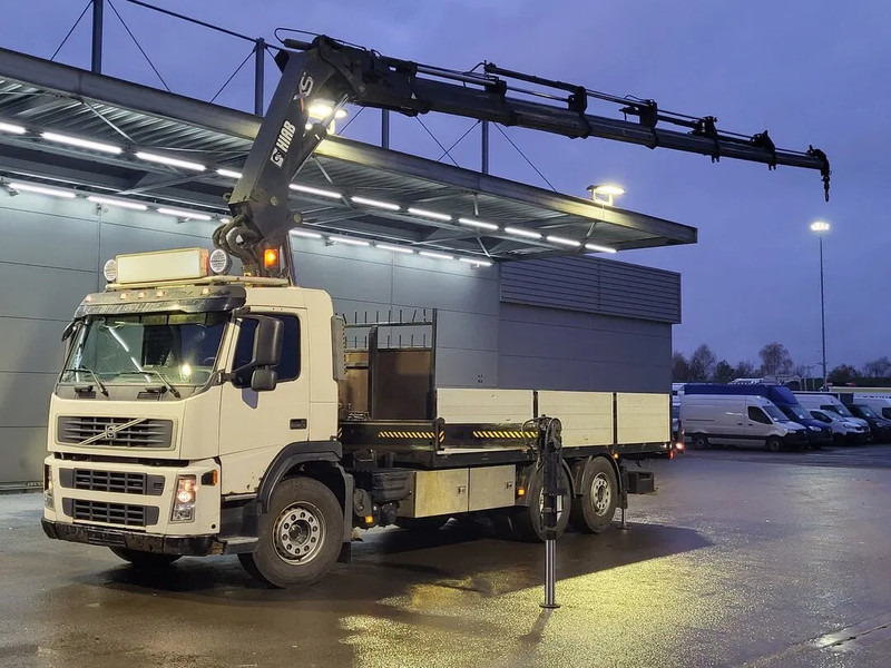 Volvo FM 400 Automatic Euro4 Clima Cruise PTO Camera Euro4 2007 - Camion grue: photos 1 Volvo FM 400 Automatic Euro4 Clima Cruise PTO Camera Euro4 2007 - Camion grue: photos 1