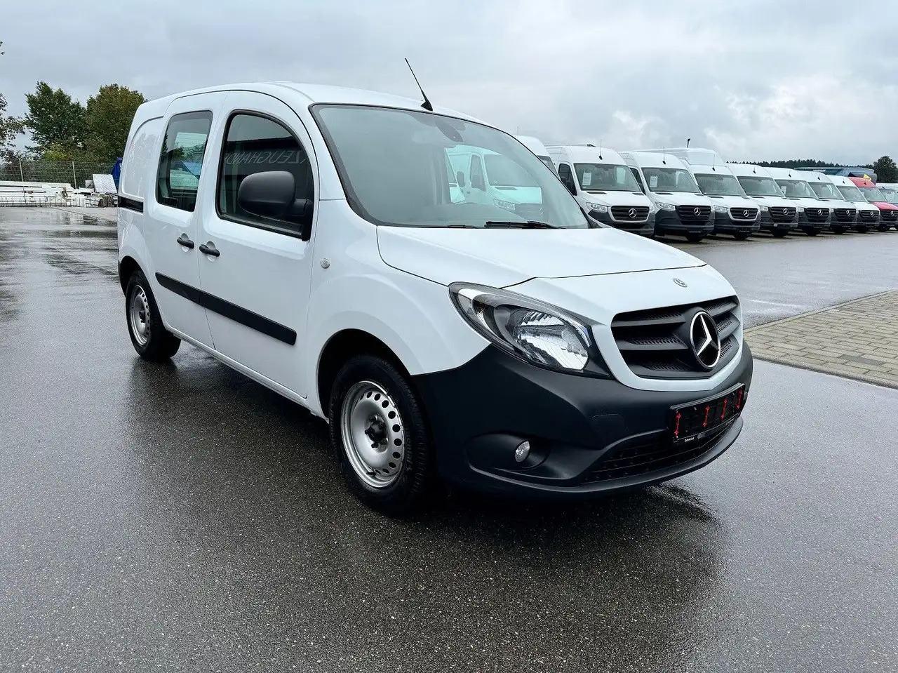 Mercedes-Benz Citan 111 CDI Lang Klima AHK - Fourgon utilitaire: photos 2 Mercedes-Benz Citan 111 CDI Lang Klima AHK - Fourgon utilitaire: photos 2