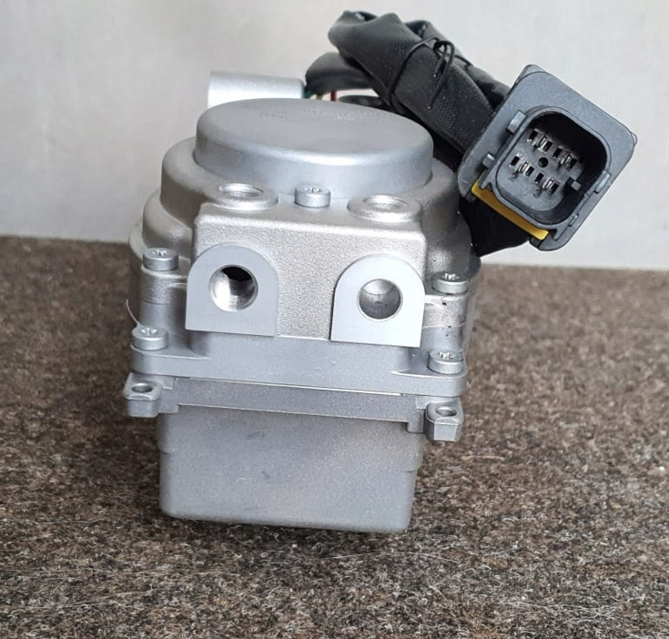 Nowy VTG DAF CF / XF106 EURO 6 Przed Lift - Turbocompresseur pour Camion: photos 2 Nowy VTG DAF CF / XF106 EURO 6 Przed Lift - Turbocompresseur pour Camion: photos 2