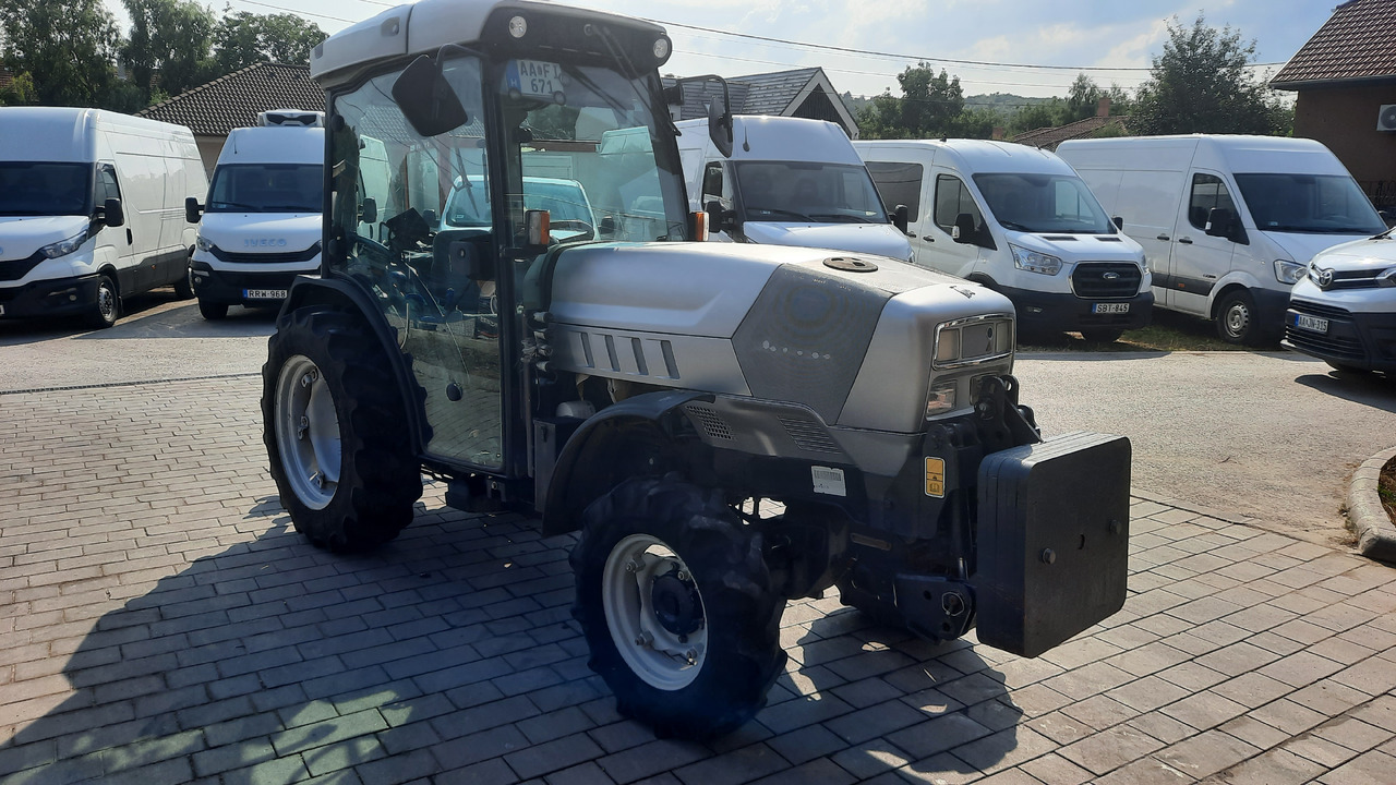 LAMBORGHINI RV90 Automatic - Tracteur agricole: photos 3 LAMBORGHINI RV90 Automatic - Tracteur agricole: photos 3