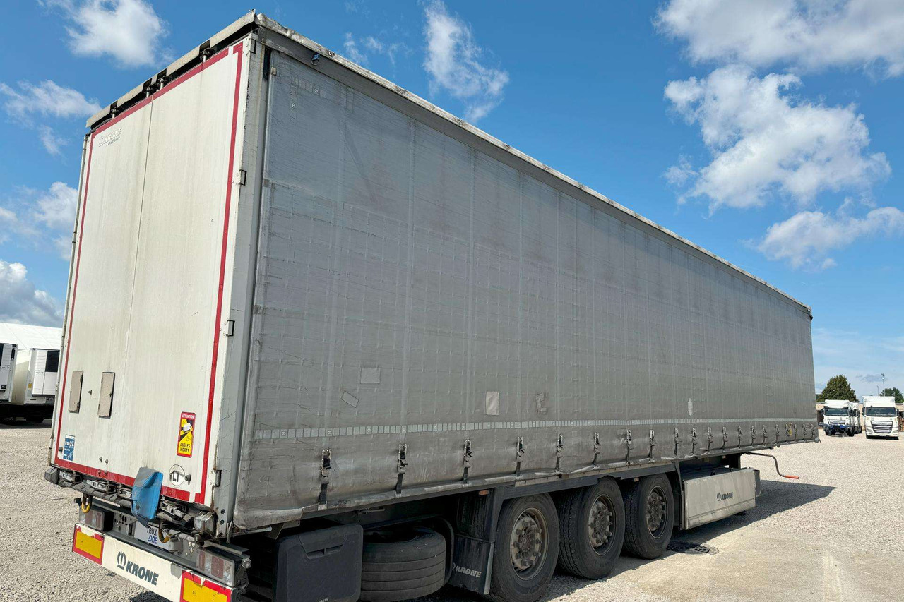 Krone SD - Semi-remorque rideaux coulissants: photos 3 Krone SD - Semi-remorque rideaux coulissants: photos 3