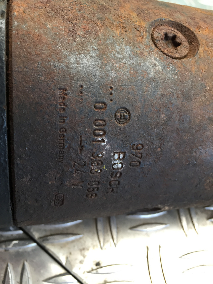 Gebrauchter Anlasser MAN F90, 17.332, Motor Typ : D 0826 LF 02, Artikel - Nr. : 99.99999 - 9999 - Démarreur pour Camion: photos 3 Gebrauchter Anlasser MAN F90, 17.332, Motor Typ : D 0826 LF 02, Artikel - Nr. : 99.99999 - 9999 - Démarreur pour Camion: photos 3