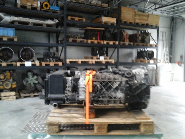 Gebrauchtes Getriebe MAN Ecosplit 16S 151 Intarder - Boîte de vitesse pour Camion: photos 4 Gebrauchtes Getriebe MAN Ecosplit 16S 151 Intarder - Boîte de vitesse pour Camion: photos 4