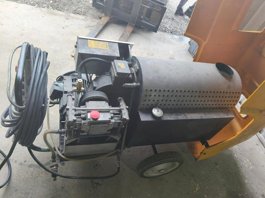 WAP - Machine de nettoyage: photos 2 WAP - Machine de nettoyage: photos 2