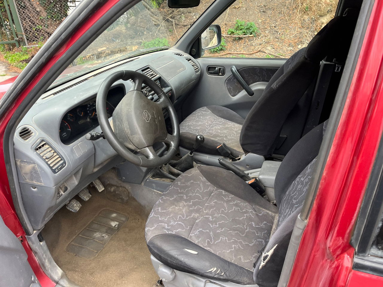 Nissan - Voiture: photos 5 Nissan - Voiture: photos 5