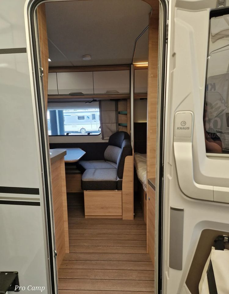 KNAUS Sudwind 580 QS - Caravane: photos 5 KNAUS Sudwind 580 QS - Caravane: photos 5