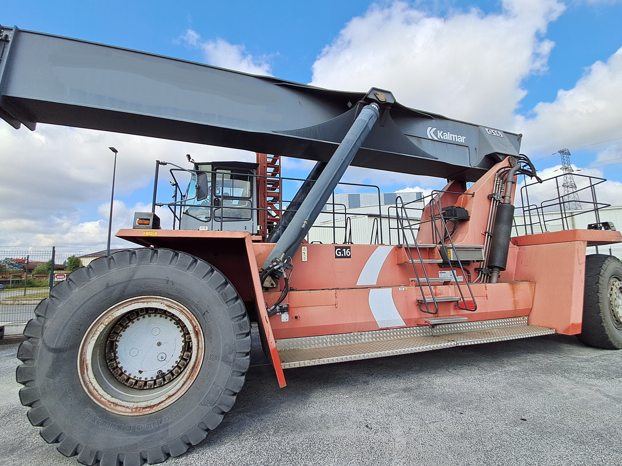 KALMAR DRD 450 80 S5XS - Reach stacker: photos 4 KALMAR DRD 450 80 S5XS - Reach stacker: photos 4