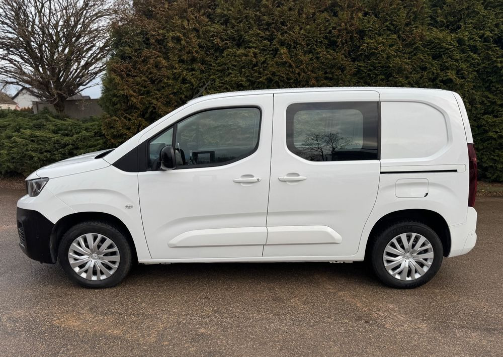 Peugeot Partner 21r 130 HK Niski przebieg 1wł ASO 5 dzwi Euro6.2/ford/opel/citroen - Fourgon utilitaire: photos 3 Peugeot Partner 21r 130 HK Niski przebieg 1wł ASO 5 dzwi Euro6.2/ford/opel/citroen - Fourgon utilitaire: photos 3