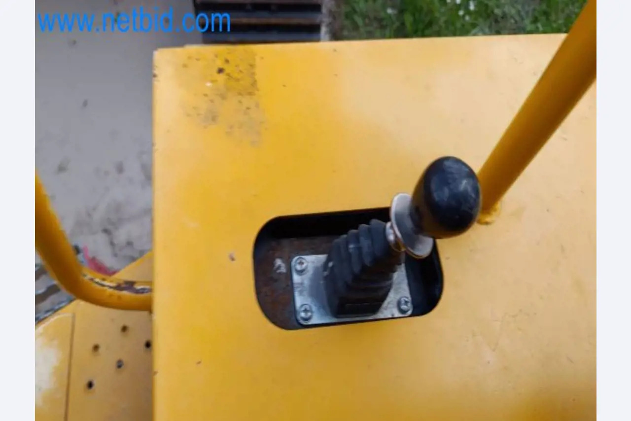 THWAITES MACH 2264 AD - Engins de chantier: photos 5 THWAITES MACH 2264 AD - Engins de chantier: photos 5