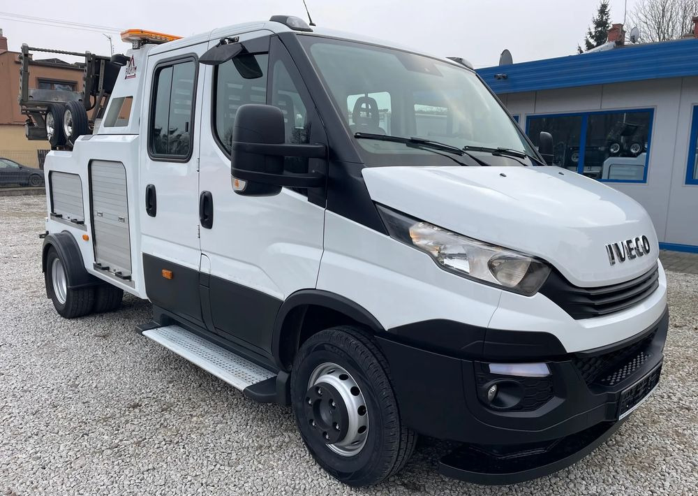 Iveco Daily 70C18 Hi-Matic Pomoc drogowa Holownik 2018r - Remorqueuse: photos 3 Iveco Daily 70C18 Hi-Matic Pomoc drogowa Holownik 2018r - Remorqueuse: photos 3
