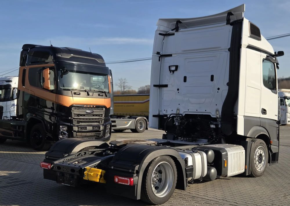 Mercedes-Benz Actros 1848 / MEGA /LOWDECK/ Retarder olejowy/ Klima Postojowa / Aktywny tempomat ACC/ - Tracteur routier: photos 4 Mercedes-Benz Actros 1848 / MEGA /LOWDECK/ Retarder olejowy/ Klima Postojowa / Aktywny tempomat ACC/ - Tracteur routier: photos 4