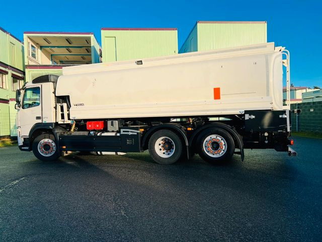 Volvo 370 EEV Tankw./ A 3 Heizöl/Diesel /KIENE 420/450 - Camion citerne: photos 3 Volvo 370 EEV Tankw./ A 3 Heizöl/Diesel /KIENE 420/450 - Camion citerne: photos 3