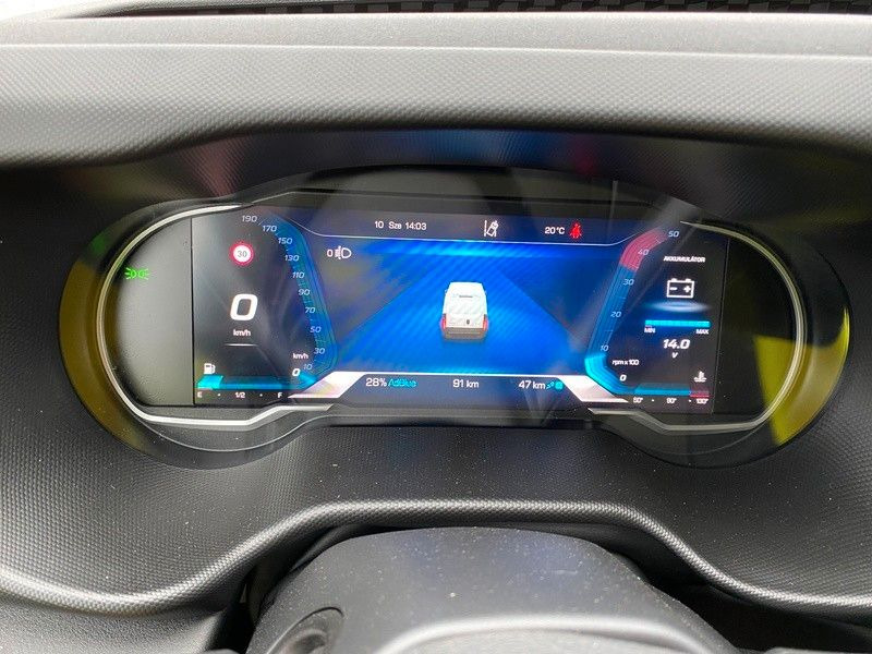 Iveco 35C18H - Fourgon utilitaire: photos 2 Iveco 35C18H - Fourgon utilitaire: photos 2