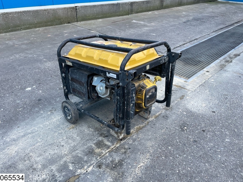 Atlas-Copco P6500 5 KVA, 230 V, 579 h - Groupe électrogène: photos 4 Atlas-Copco P6500 5 KVA, 230 V, 579 h - Groupe électrogène: photos 4