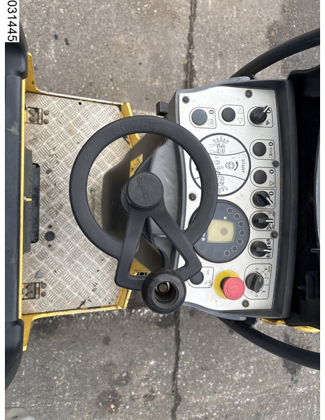 Compacteur Bomag BW 100ADM-5 15,1KW, 1613h: photos 9