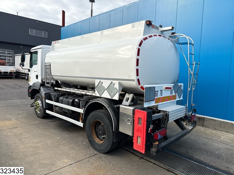 MAN TGM 18 340 4x4, EURO 6, 10500 Liter, 4 Comp. - Camion citerne: photos 4 MAN TGM 18 340 4x4, EURO 6, 10500 Liter, 4 Comp. - Camion citerne: photos 4