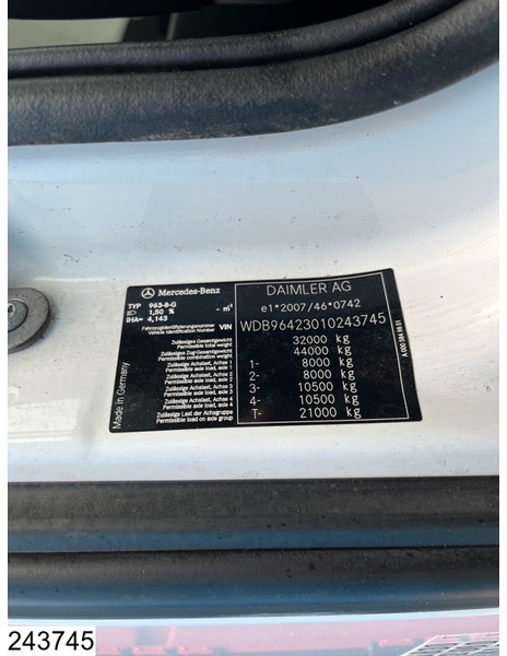 Camion plateau, Camion grue Mercedes-Benz Arocs 3240 8X4, EURO 6, Steel suspension, Palfinger: photos 7